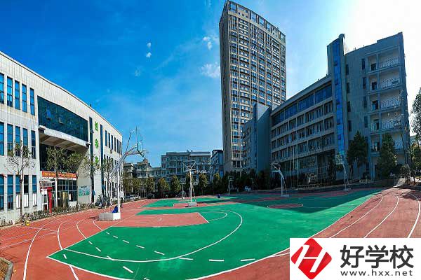 長沙華中涉外職業高中