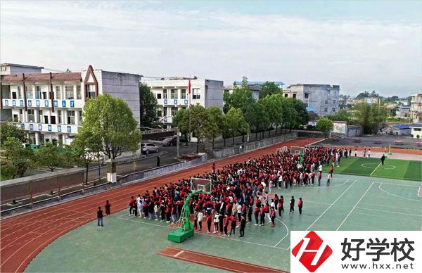 龍山縣第一職業中學有哪些重點專業？容易就業嗎？