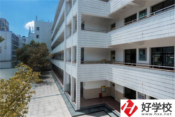 長沙有哪些職?？梢詫W建筑工程專業？有什么辦學優勢？