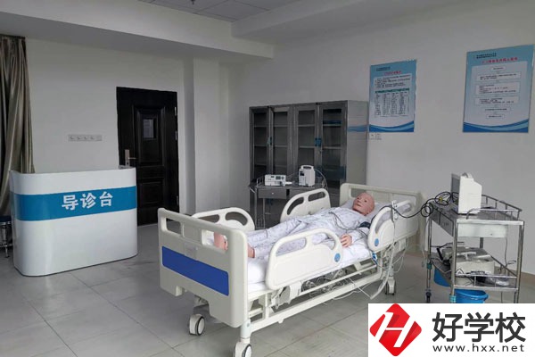 長沙康明中等職業學校實訓室
