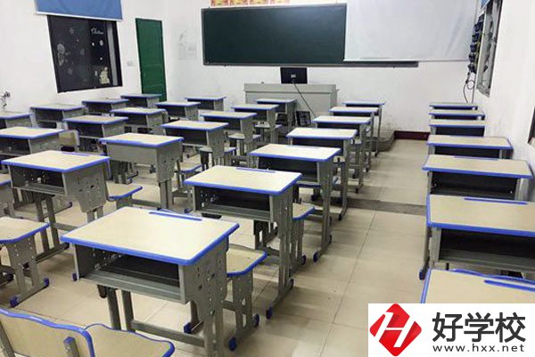 株洲英泰軟件工程技術學校有哪些專業和專業方向？
