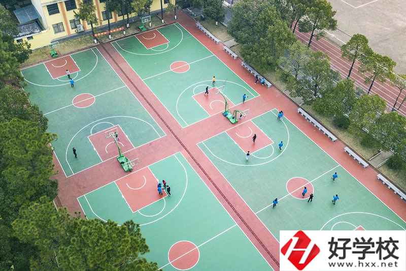 衡陽鐵路運輸職業學校運動場