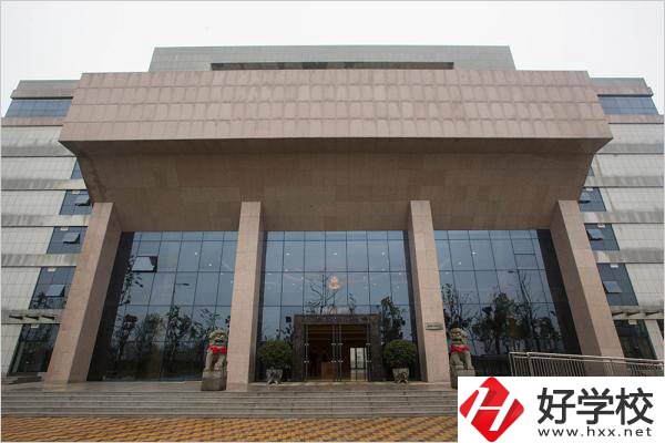 湖南幼兒師范高等?？茖W校實訓樓