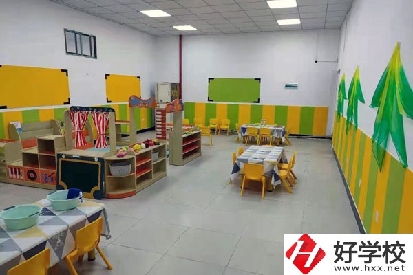 長沙哪些學校設有幼兒保育專業？