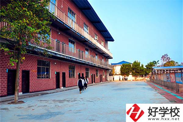 懷化好的民辦中職有哪些？辦學條件怎么樣？