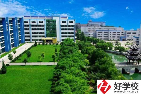 桃江縣職業中專學校校園