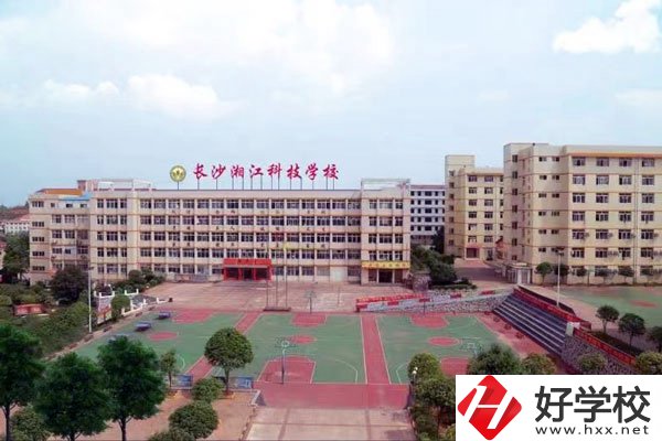 想在長沙學美術設計專業，推薦這所學校