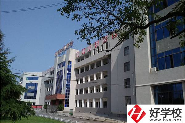 岳陽排名靠前的公辦中專有哪些？有什么辦學優勢？