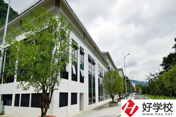 武陵源區旅游職業學校教學樓