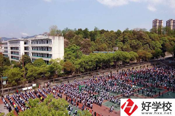 懷化工業中等專業學校值得報考嗎？從這四點判斷