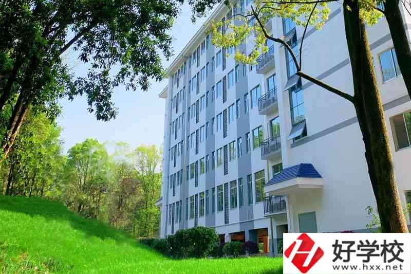 湖南民族職業學院教學樓