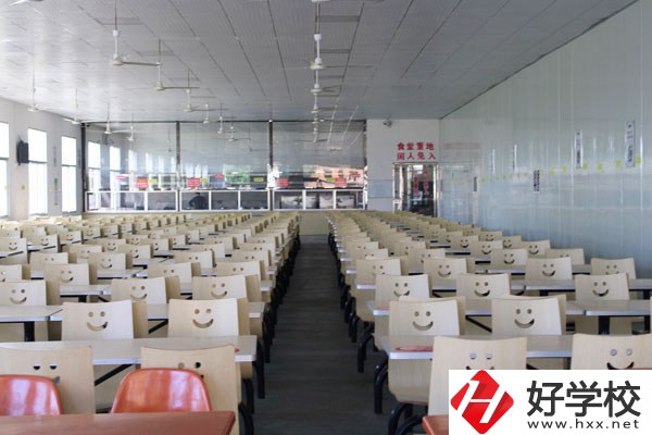 株洲海事職業學校食堂
