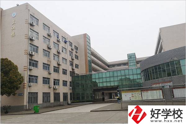 湖南省澧縣職業中專學校教學樓