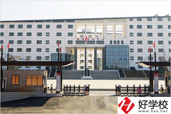 衡陽市第五技工學校有哪些專業？就業率如何？