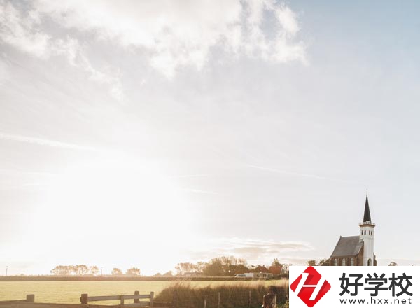 岳陽物流工程職業學校有什么特色專業？