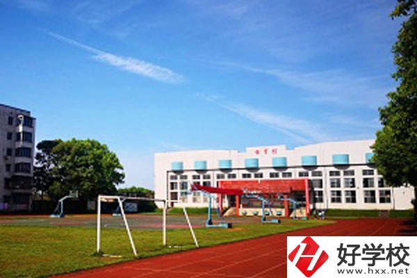 初中畢業后打算在湘潭讀中專，有哪些好學校推薦？