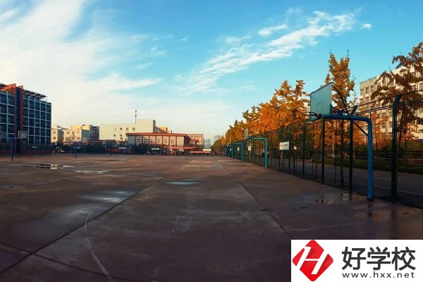 衡陽市職業中等專業學校 .jpg