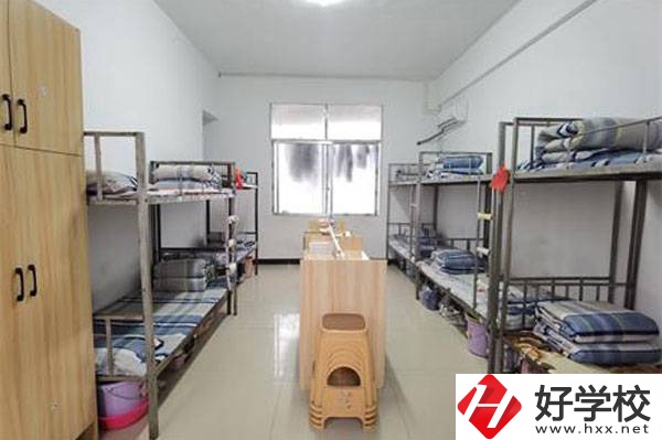 湘西旅游學校有什么優點?宿舍怎么樣?