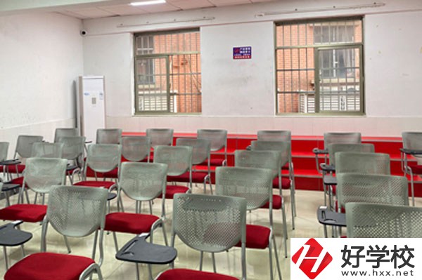 湖南長沙藝術學校舞蹈專業有什么優勢？