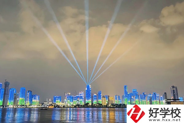 中方縣職業中等專業學校就業前景怎么樣？