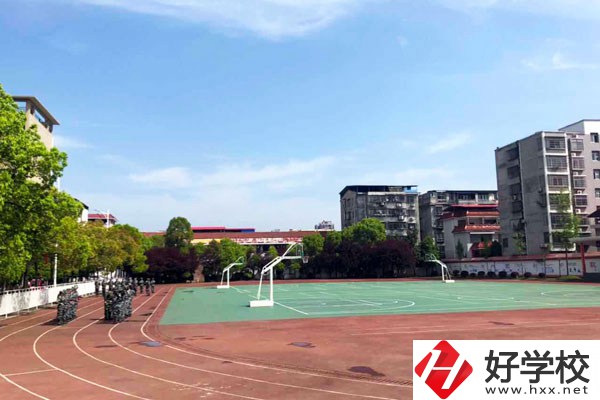 安鄉縣職業中專學校運動場