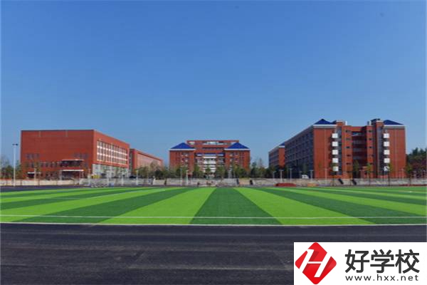 長沙縣職業中專學校運動場