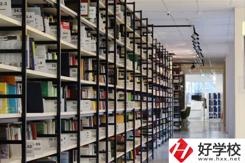 婁底幼兒師范學校是中職還是高職？有哪些專業？