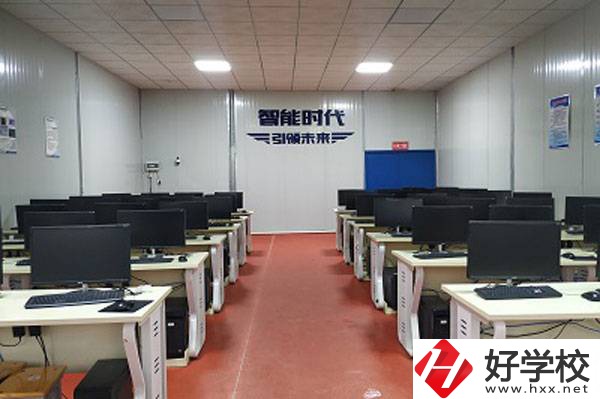 岳陽市建設科技職業技術學校實訓室