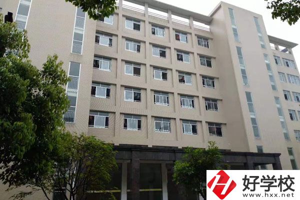 安鄉縣職業中專師資力量如何？就業前景好嗎？