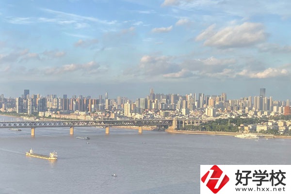株洲海事職業學校的船舶水手與機工專業怎么樣？