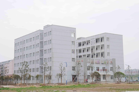 廣安渝工職業技術學校