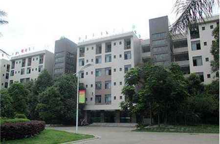 成都核瑞工程職業技術學校