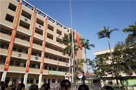 四川德陽弘正運動職業學校
