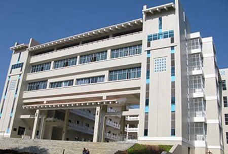黔南民族職業技術學院中專部