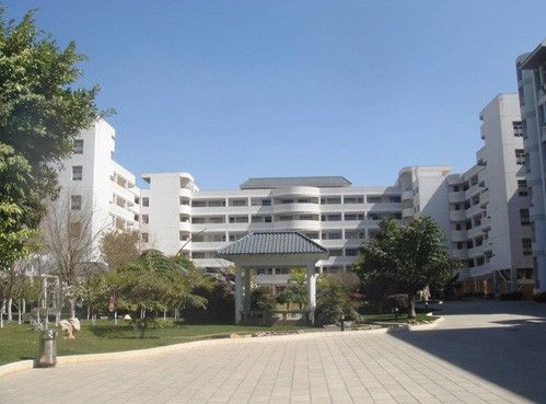 昆明市女子職業學校