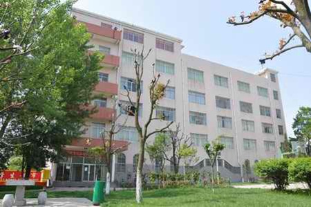 貴州科技工程職業學院中專部
