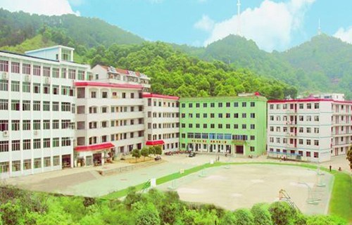 北侖區成人中等專業學校