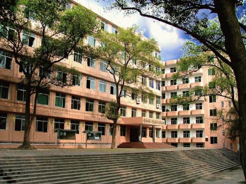白水職業中等專業學校