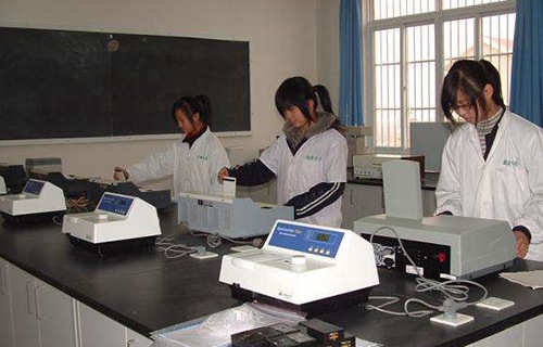 南京市醫藥中等專業學校