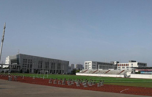 淮安高級職業技術學校