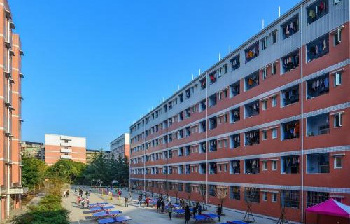 桂東衛生學校