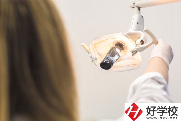 核工業衛生學校護理專業值得學嗎？有沒有前途？