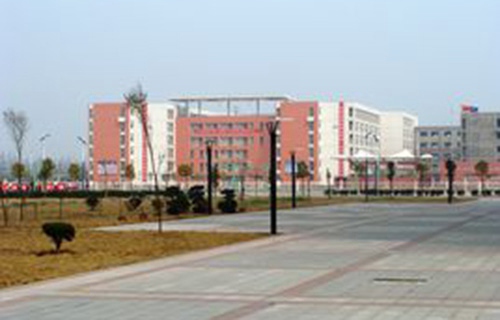 江蘇靖江職業教育中心校