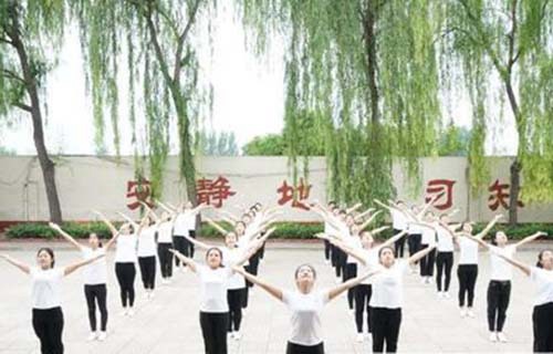 呂梁市衛生學校