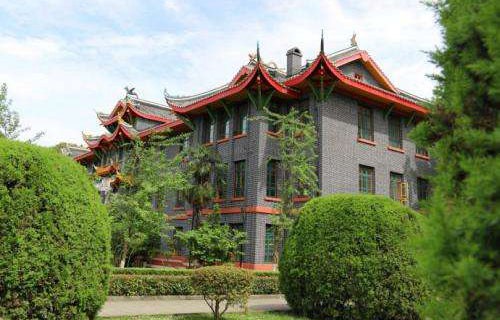 五四一職業中學