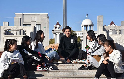 山西華澳商貿職業學院