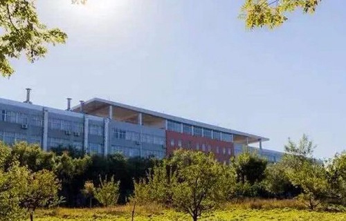 河北中西醫結合學校