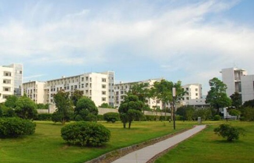 衢州工貿職業技術學校