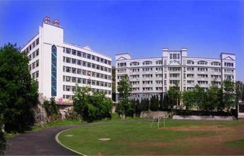 上虞市萬峰中等職業技術學校