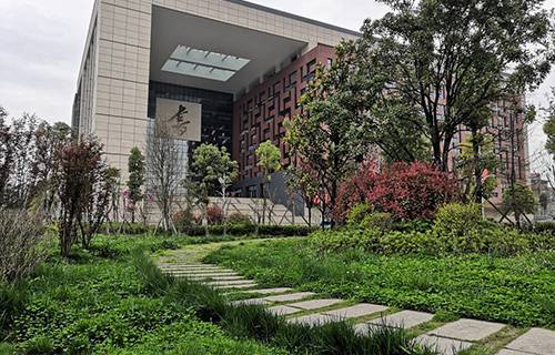 運城龍翔工業技術學校